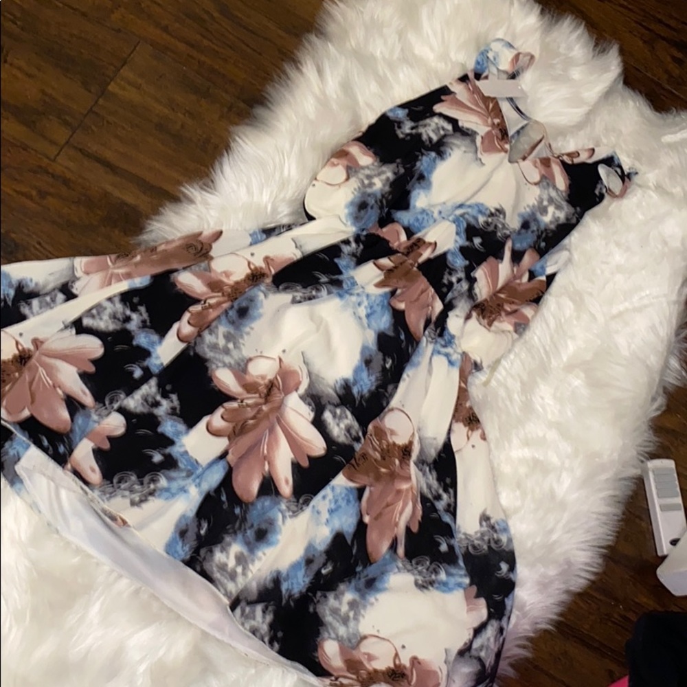 Pretty flower dress